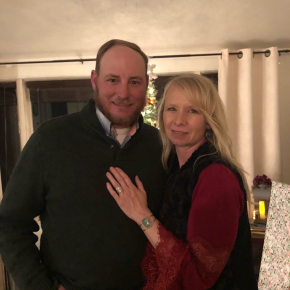 Meet your Posher, Sarasarah - Picture 1 of 1